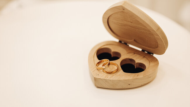 Wooden-box-for-marriage-rings-wooden-box-for-marri-2022-02-06-07-48-46-utc